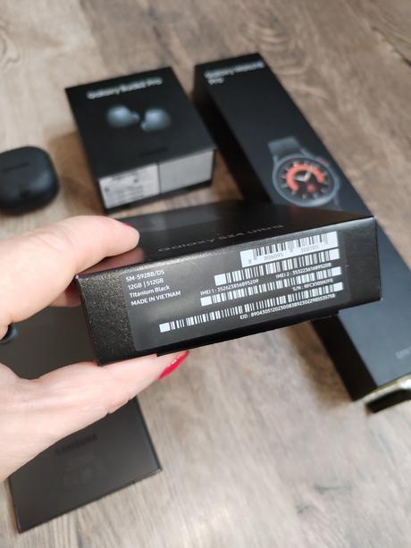 Mt samsung galaxy s24 ultra, hodinky, sluchátka, samsung