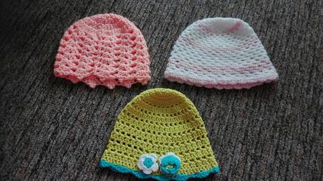 Háčkované čepičky, 62