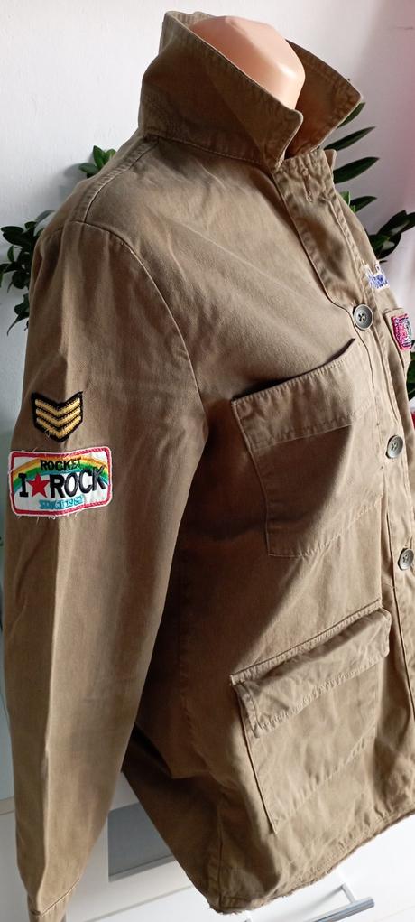 Bunda zn."bershka" vel."l", bershka,l