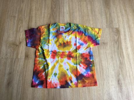 Batikované triko, 104