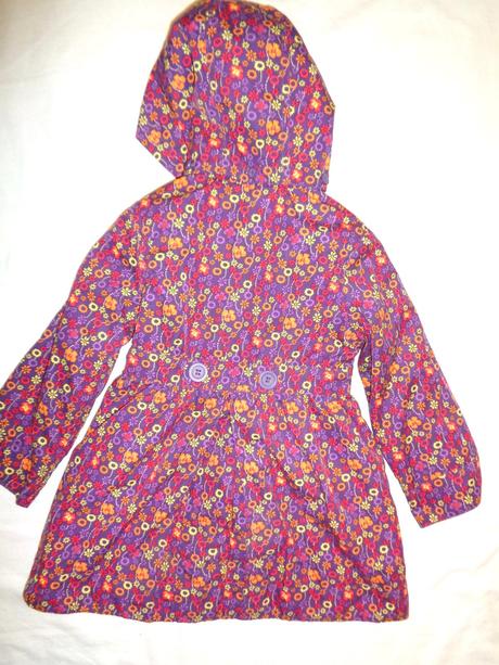 Luxusní fialový květovaný kabát, girl2girl,98