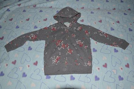 Šedá mikina s kapucí - květinový potisk, 116