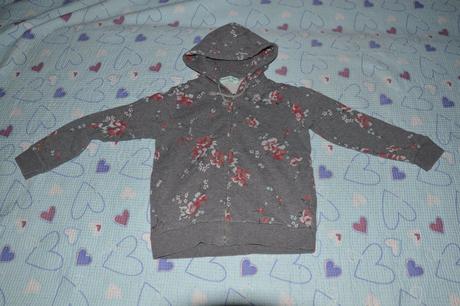 Šedá mikina s kapucí - květinový potisk, 116