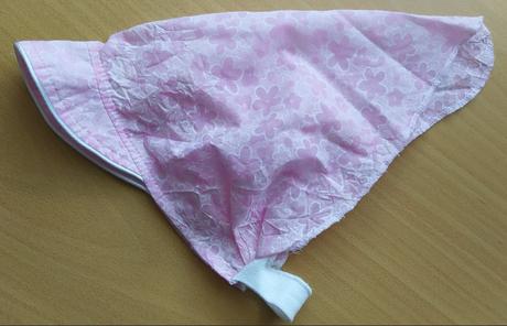 Šáteček/šiltovka na hlavu světle růžový s šiltem, 54