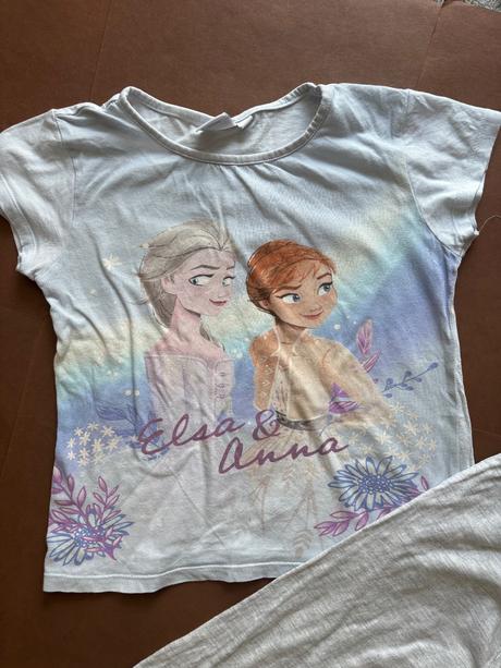 Pyžamo- v.7/8 let frozen, 128