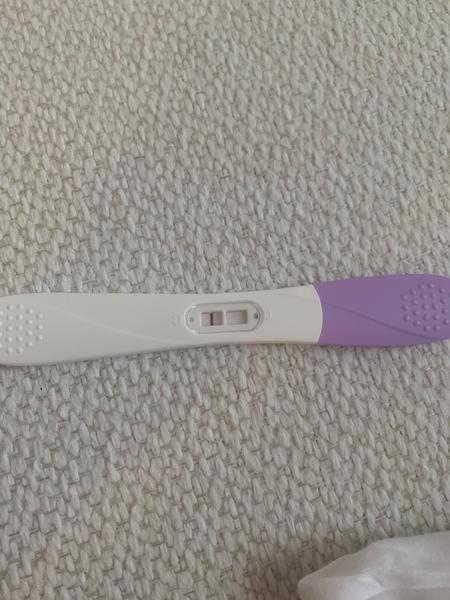 Vidíte pozitivní výsledek na testu Clear Blue?