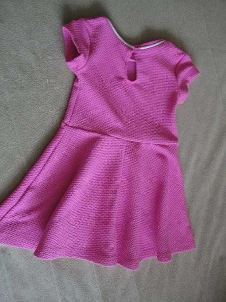 V top stavu šaty young dimension, vel. 1,5-2 roky, young dimension,92