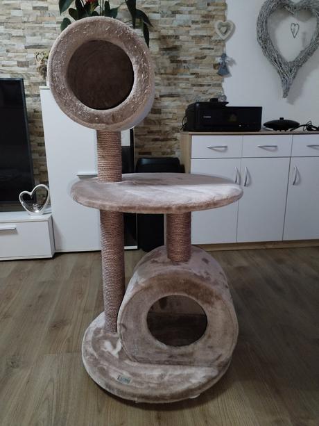 Růžové kočičí škrabadlo a odpočívadlo zánovní,