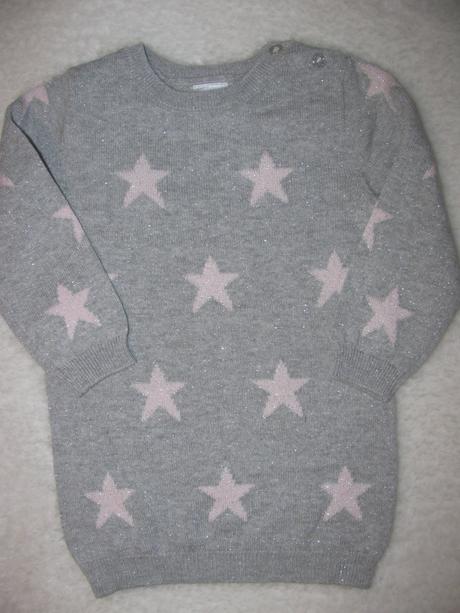 Světle šedý svetřík s třpytkou, 74