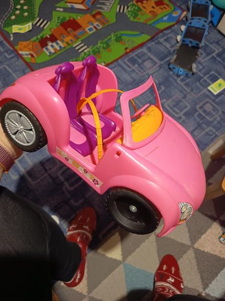 Barbie auto,