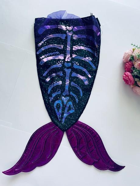 An10/ kostym ploutev halloween - v.cca 5-7 let, 