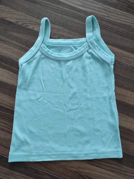 Tílka na ramínka, 134