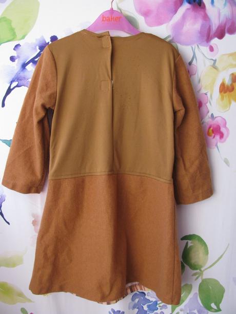 Kostým - postava z betléma, ovčák apod.,