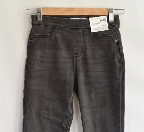 Jegginy vel. 9 - 10 let, primark,140