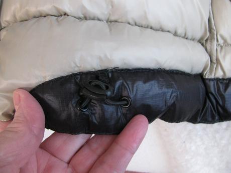 Zimní černá bunda s kapucí blauer.usa, l