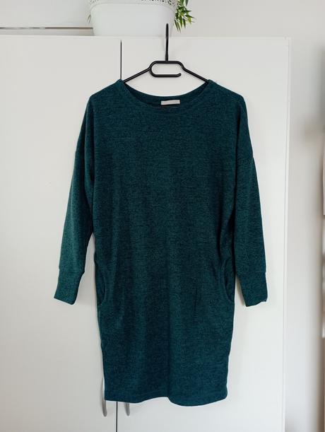 Prodloužený pulovr s kapsami - mechově zelený, gate,34