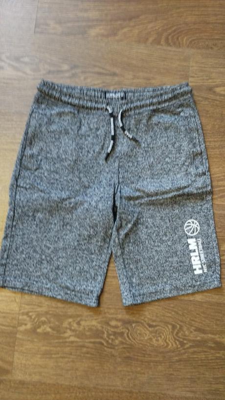 Teplákové kraťasy, c&a,146