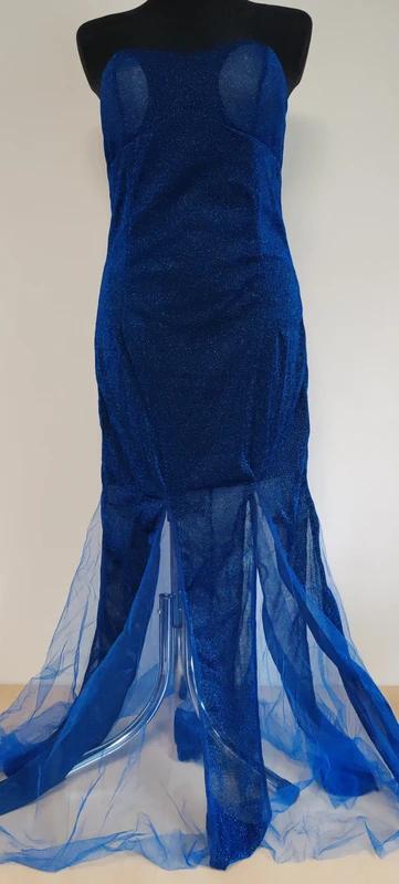 Společenské šaty, 