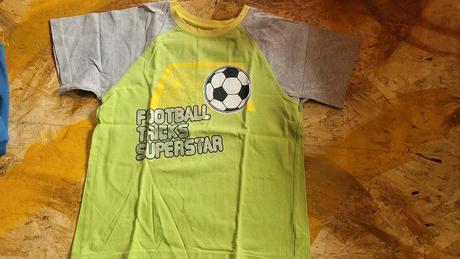 5 x tepláky a 4 x triko, 104–116