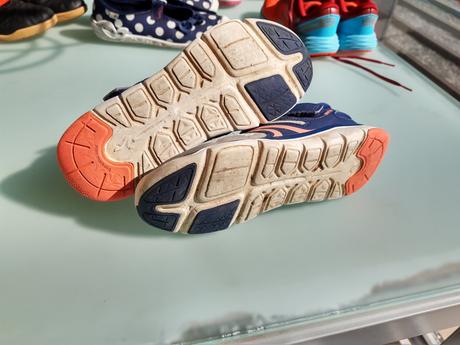 Tenisky i vnitřní, decathlon,33