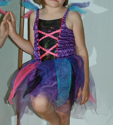 Karnevalové duhové šaty čarodějnice 3-4 roky, 