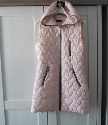 Růžová dlouhá delší zateplená vesta, s