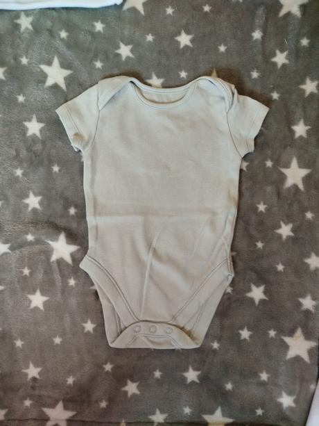 Body zn. disney baby vel.62, disney,62