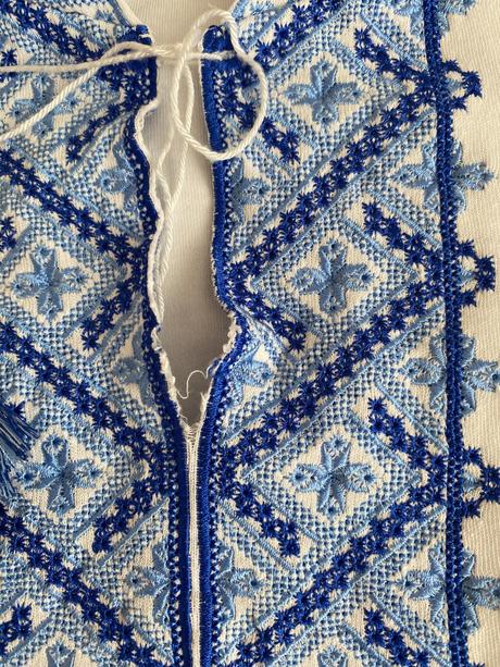 Tričko s krojovým motivem vel. 7-8 let, 128