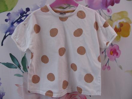Bílé bavlněné tričko s puntíky, 110