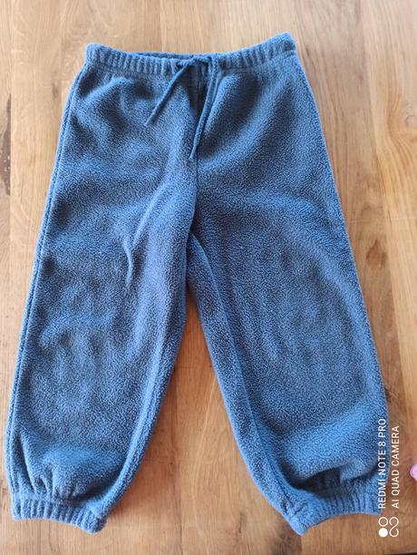 Flaušové tepláky, peanuts,86