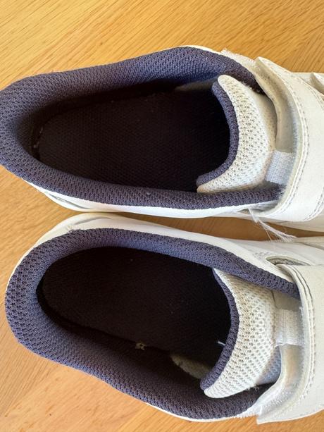 Botasky s bílou podrážkou 37, decathlon,37