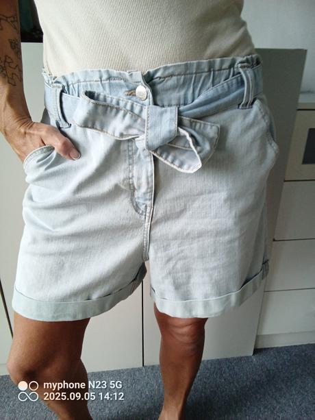 Šortky zn."beloved" vel."44/xxl", 44