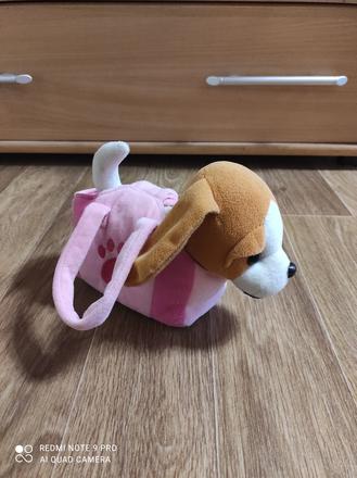 Plyšový pejsek v taštičce, 