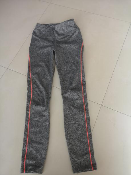Sportovni leginy vel. xs, xs
