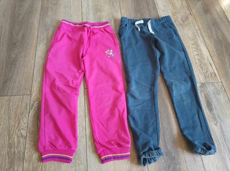 Holčičí tepláky vel.134, f&f,134