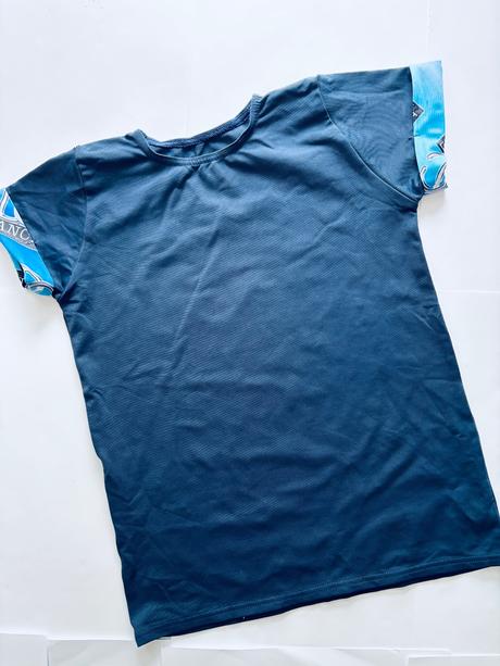 Triko sportovní - v.cc 8/10 let, 134