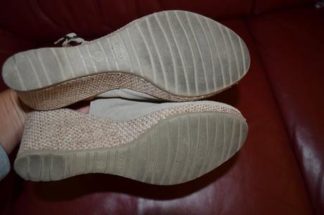 Tamaris kožené lodičky na klínku s otevřenou špič, tamaris,39