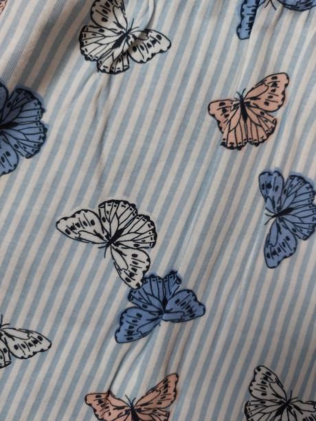 2x šaty motýlci, h&m,110