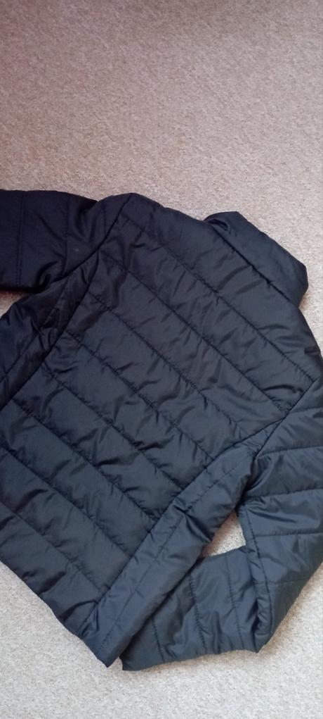 Bunda zn."zeeman" vel."134-140", 140