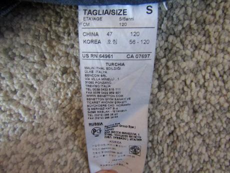 Riflové kraťasy zn.of benettonn vel.134/140, benetton,134