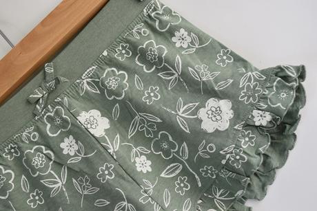 Kraťasy vel. 18 - 24 m, primark,92