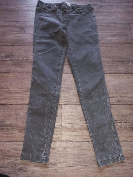 Džegíny, pepperts,158