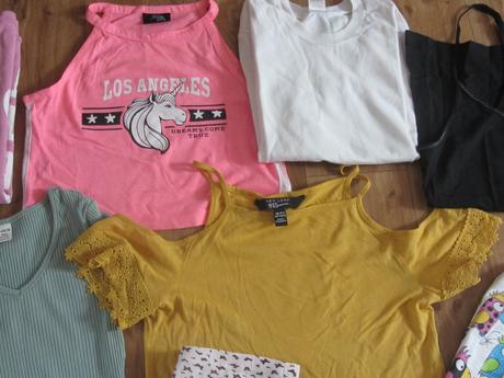 Balík oblečení na holku vel. 9-10 let, 140–152