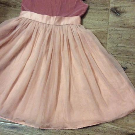 Slavnostní šaty s hodně bohatou tylovou sukní, john lewis,128