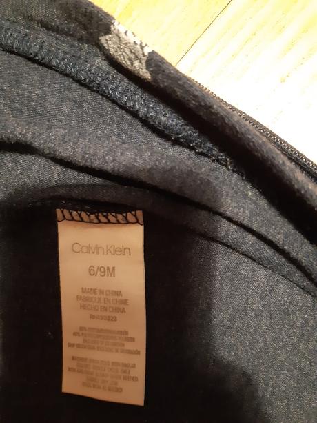 Overalek calvin klein vel 6/9 měsíců, calvin klein,74