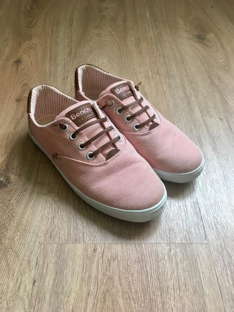 Tenisky, 35