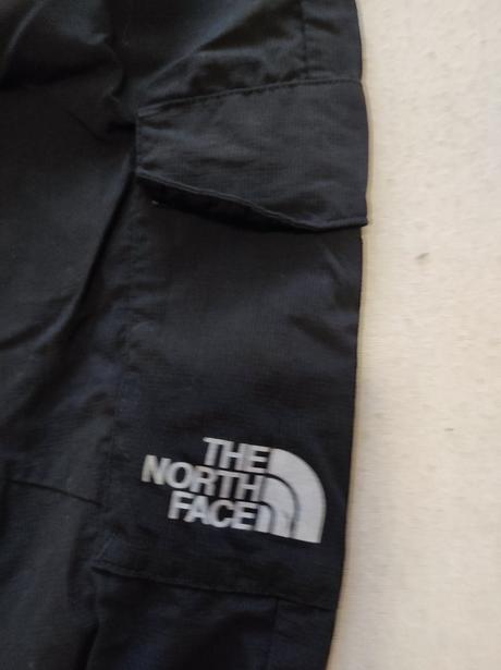 Šusťákové kalhoty the north face vel. 152-158, 152