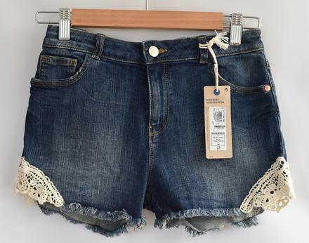 Kraťasy vel. 10 - 11 let, marks & spencer,146