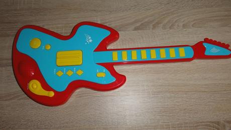 Kytara na baterie, 