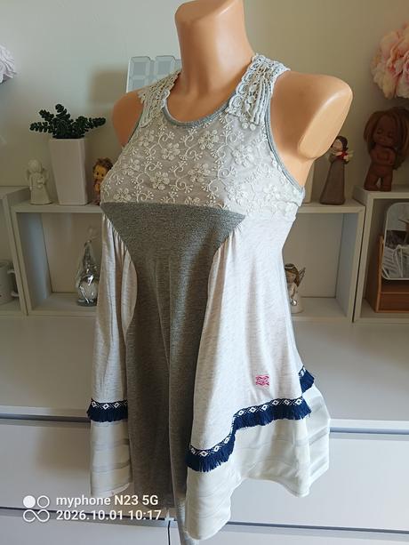 Šaty zn."desigual" vel."11-12let/150", desigual,146